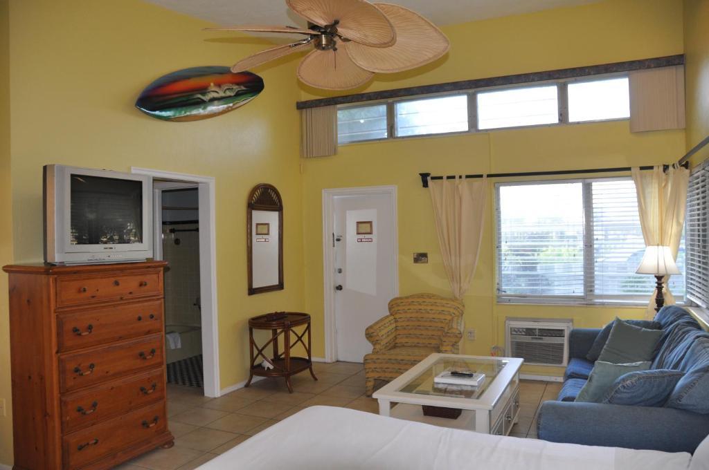 Lido Islander Inn And Suites - Sarasota Lido Key  Room photo