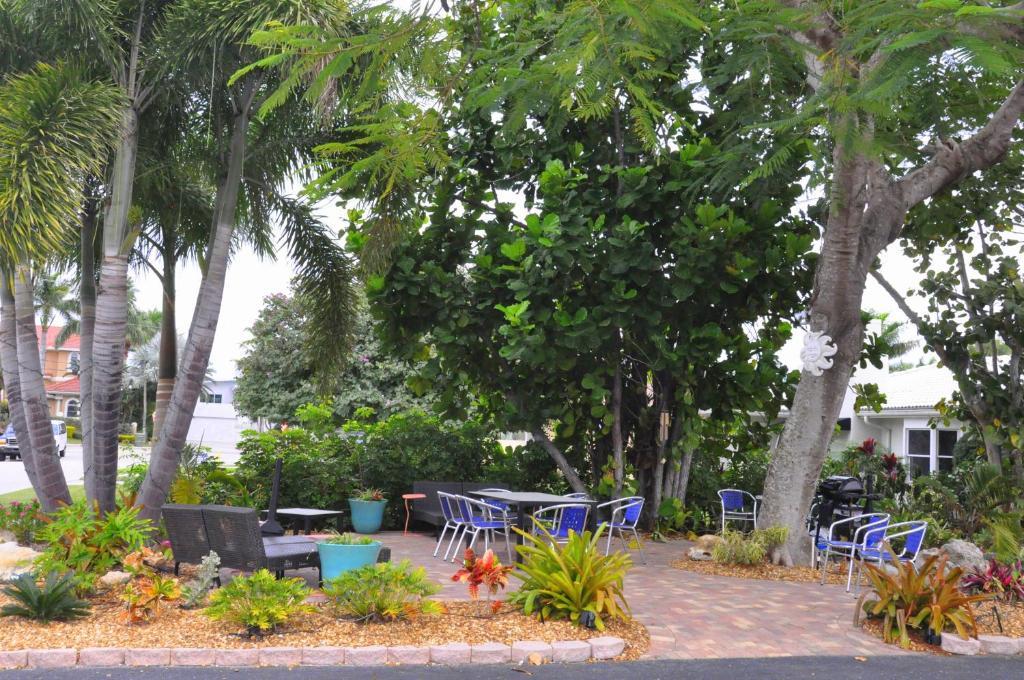 Lido Islander Inn And Suites - Sarasota Lido Key  Exterior photo